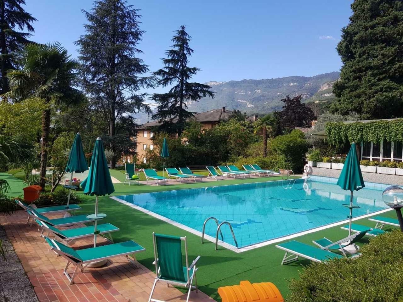 Residence Concaverde Pomarolo Exteriér fotografie